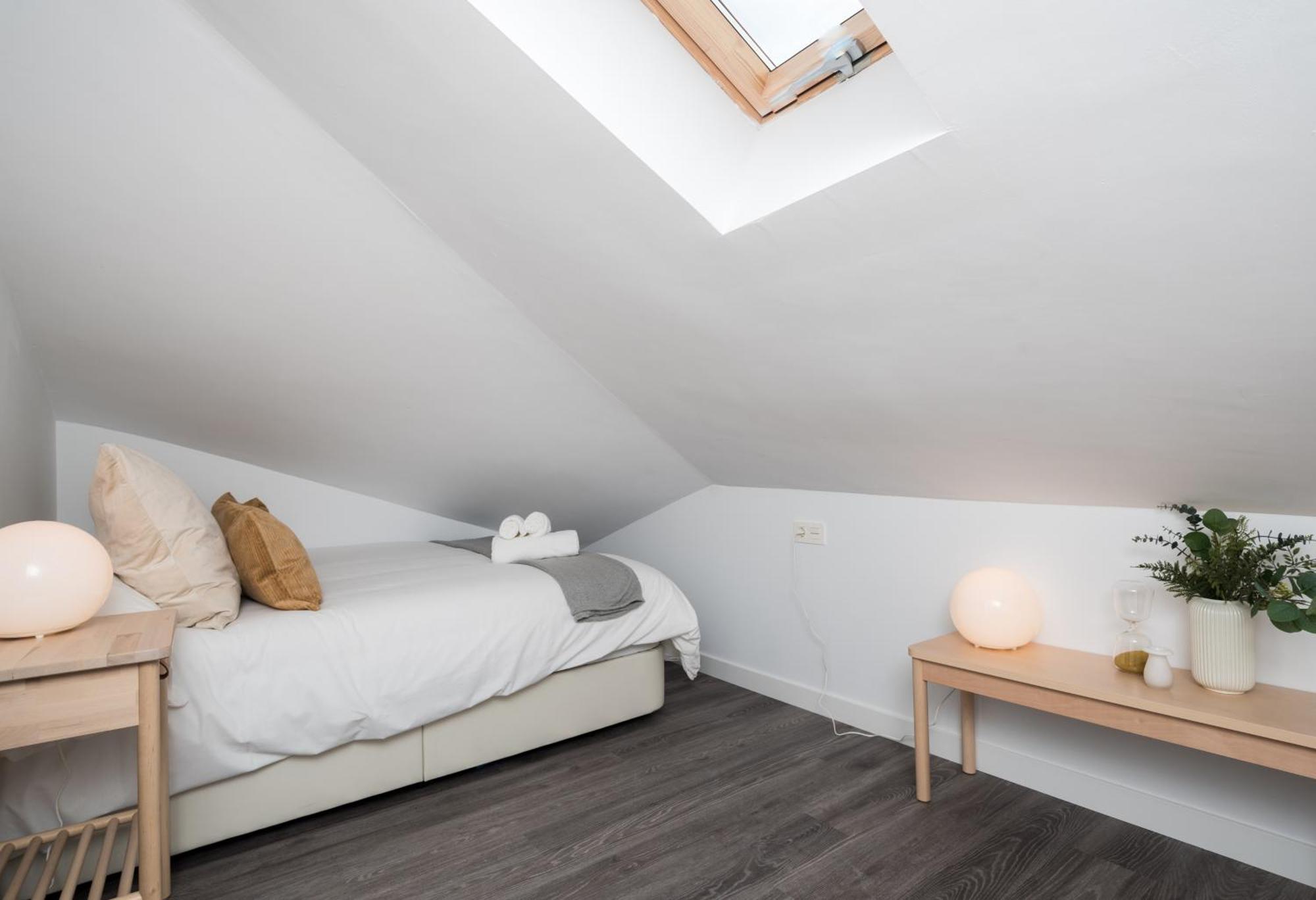 Duplex Buddha Malaga Centro מראה חיצוני תמונה